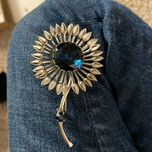 Vintage Blue Flower Brooch